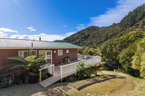 Photo of property in 240 Moetapu Bay Road, Moetapu Bay, Linkwater, 7282