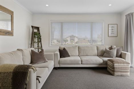 Photo of property in 8 Huka Heights Drive, Rangatira Park, Taupo, 3330