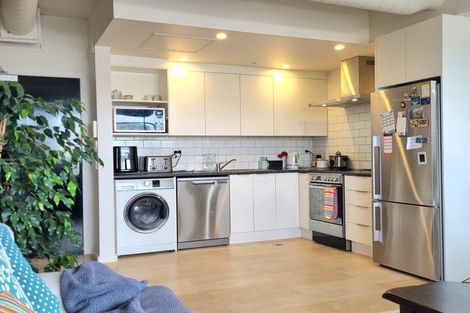 Photo of property in Quantum On Thorndon Quay, 5/163b Thorndon Quay, Pipitea, Wellington, 6011