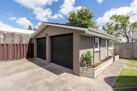 Photo of property in 43 Lewis Street, Glenview, Hamilton, 3206