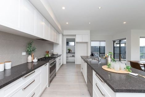 Photo of property in 28 Helen June Avenue, Flagstaff, Hamilton, 3210