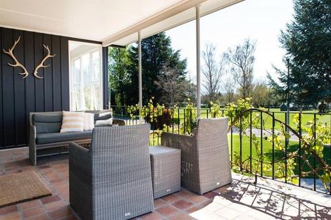 Photo of property in 3 Hereworth Grove, Havelock North, 4130