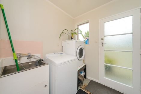 Photo of property in 22 Catlins Crescent, Milson, Palmerston North, 4414