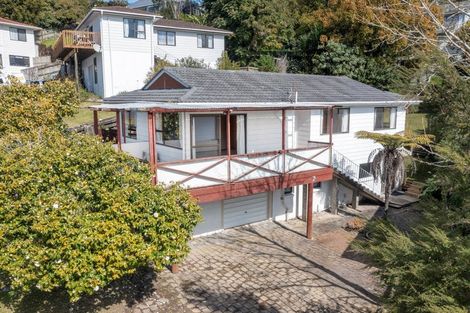 Photo of property in 76 Powrie Street, Glenfield, Auckland, 0629