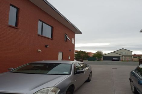 Photo of property in 52b Division Street, Riccarton, Christchurch, 8041