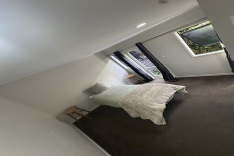 Photo of property in 1/19 Beach Road, Castor Bay, Auckland, 0620