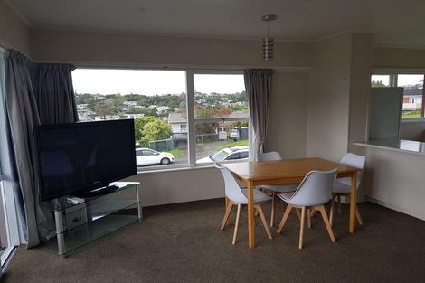 Photo of property in 1/41 Chequers Avenue, Glenfield, Auckland, 0629