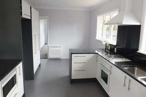 Photo of property in 124 Springs Road, Hornby, Christchurch, 8042