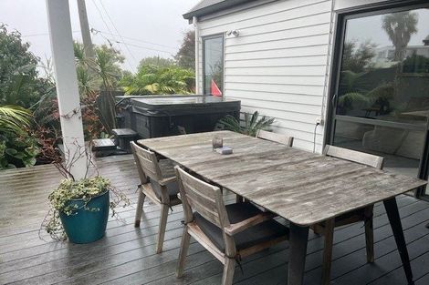 Photo of property in 20e Waterloo Street, Howick, Auckland, 2014
