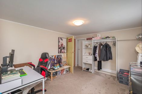 Photo of property in 5 Highbury Drive, Levin, 5510