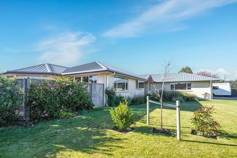 Photo of property in 4 Devon Crescent, Darfield, 7510