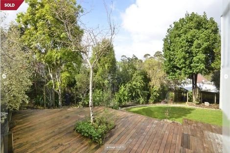 Photo of property in 17 Peterhouse Place, West Harbour, Auckland, 0618