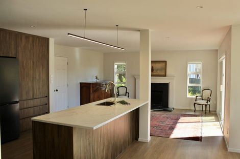 Photo of property in 127 Pah Road, Cockle Bay, Auckland, 2014