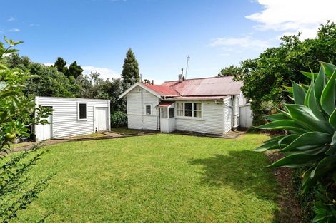 Photo of property in 96 Lake Road, Frankton, Hamilton, 3204