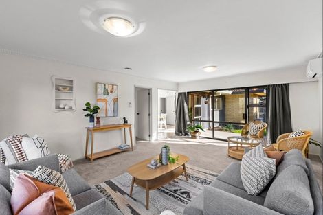 Photo of property in 31 Akaroa Avenue, Awapuni, Palmerston North, 4412