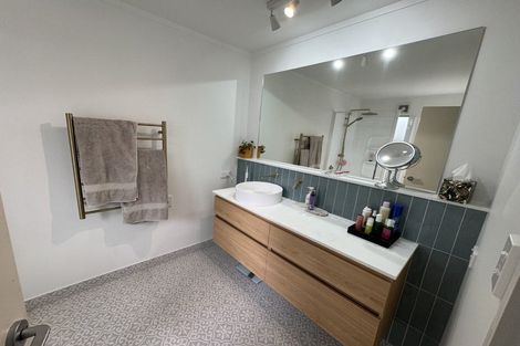 Photo of property in 8a Mchardy Street, Havelock North, 4130