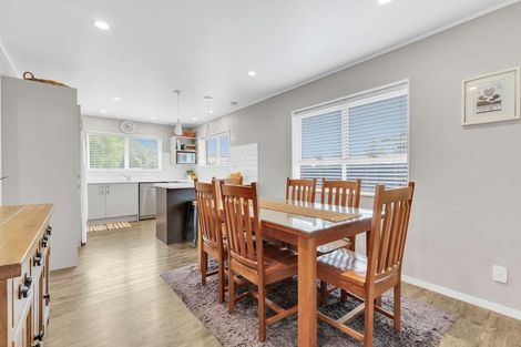 Photo of property in 4 Westbrook Place, Pomare, Rotorua, 3015