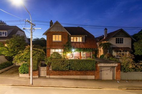 Photo of property in 355 Highgate, Roslyn, Dunedin, 9010