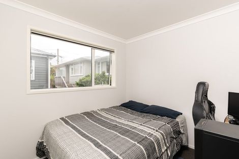 Photo of property in 114a Helston Road, Paparangi, Wellington, 6037