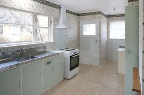 Photo of property in 12 Rawhiti Street, Stokes Valley, Lower Hutt, 5019