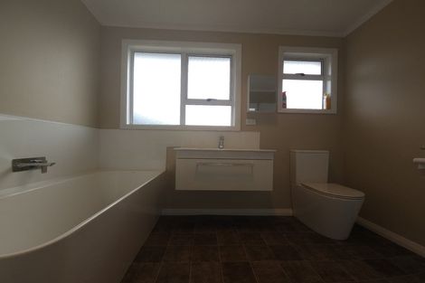 Photo of property in 264 London Street, Tawhero, Whanganui, 4501