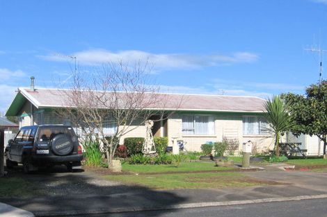 Photo of property in 59 Banbury Crescent, Fairfield, Hamilton, 3214