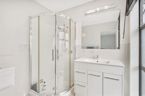 Photo of property in 9 Popokatea Drive, Takanini, 2112