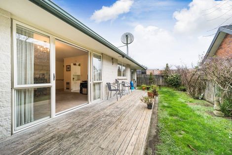 Photo of property in 14 Scandia Court, Hokowhitu, Palmerston North, 4410