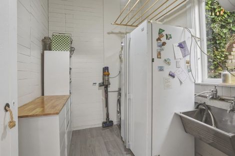 Photo of property in 24 Bridge Street, Clyde Hill, Dunedin, 9011