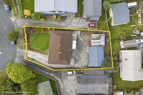 Photo of property in 10 Kopu Place, Clendon Park, Auckland, 2103
