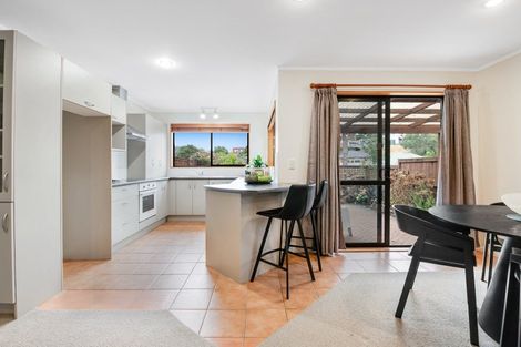Photo of property in 4 Red Hibiscus Road, Stanmore Bay, Whangaparaoa, 0932