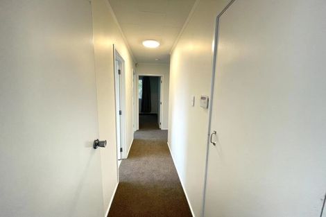 Photo of property in 4 Mandarin Place, Half Moon Bay, Auckland, 2012