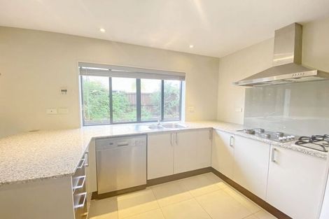 Photo of property in 60 Baverstock Road, Flat Bush, Auckland, 2016