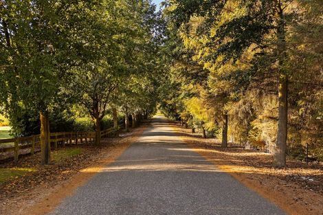 Photo of property in 28 Hogans Gully Road, Arrowtown, 9371