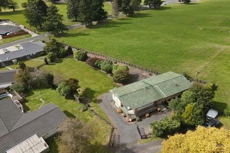 Photo of property in 27 Benalder Crescent, Tokoroa, 3420