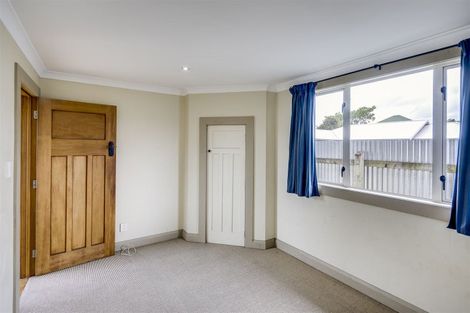 Photo of property in 9 Taradale Road, Marewa, Napier, 4110
