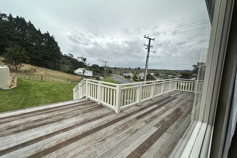 Photo of property in 33 Koheroa Road, Mercer, 2474