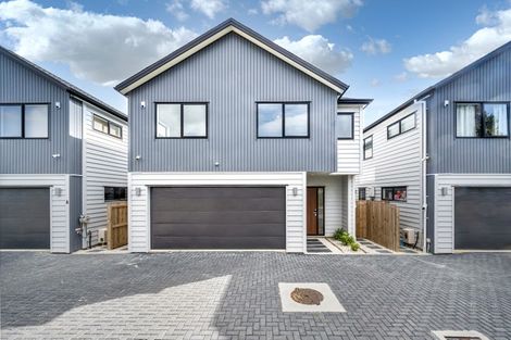 Photo of property in 39b Maugham Drive, Bucklands Beach, Auckland, 2014