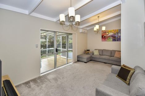 Photo of property in 4b Smiths Avenue, Papakura, 2110