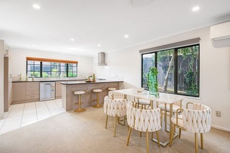 Photo of property in 1/24 James Street, Bayview, Auckland, 0629