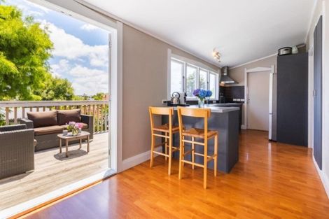 Photo of property in 53 Woodglen Road, Glen Eden, Auckland, 0602