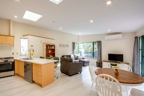 Photo of property in 3b Laing Cove, Havelock North, 4130