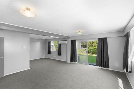 Photo of property in 2 Dee Street, Levin, 5510