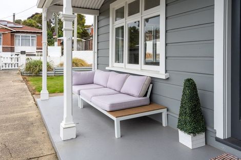 Photo of property in 6 Crosby Street, Mornington, Dunedin, 9011