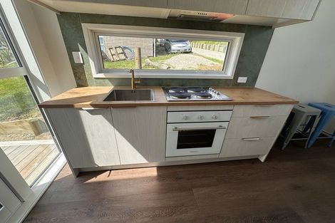 Photo of property in 1/231b Titirangi Road, Titirangi, Auckland, 0604