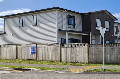 Photo of property in 24 Kuurae Crescent, Weymouth, Auckland, 2103