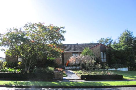 Photo of property in 16 Rapallo Place, Farm Cove, Auckland, 2012