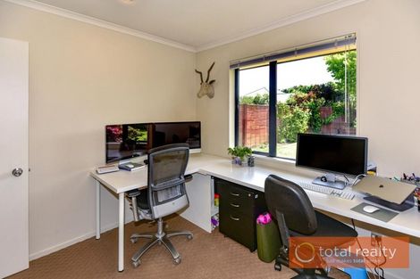 Photo of property in 9 Mcmahon Drive, Aidanfield, Christchurch, 8025