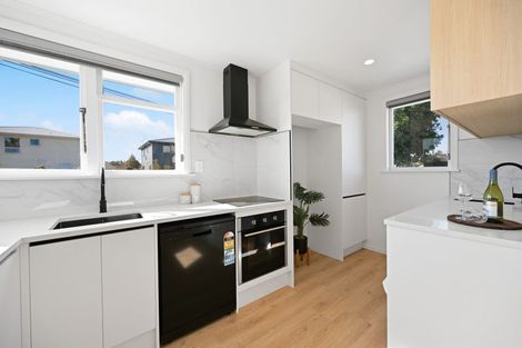 Photo of property in 2 Roy Street, Nawton, Hamilton, 3200