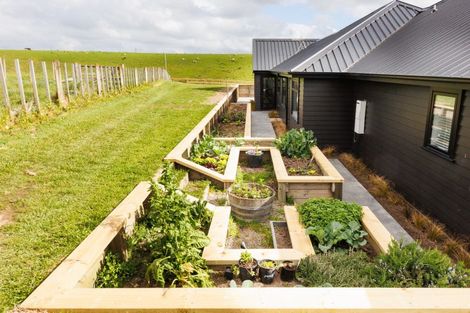 Photo of property in 10 Beechwood Road, Feilding, 4779